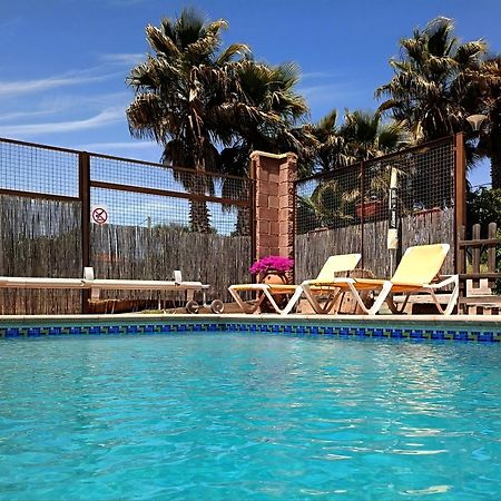 Cortijo Petra Bed & Breakfast Villanueva del Rosario Dış mekan fotoğraf