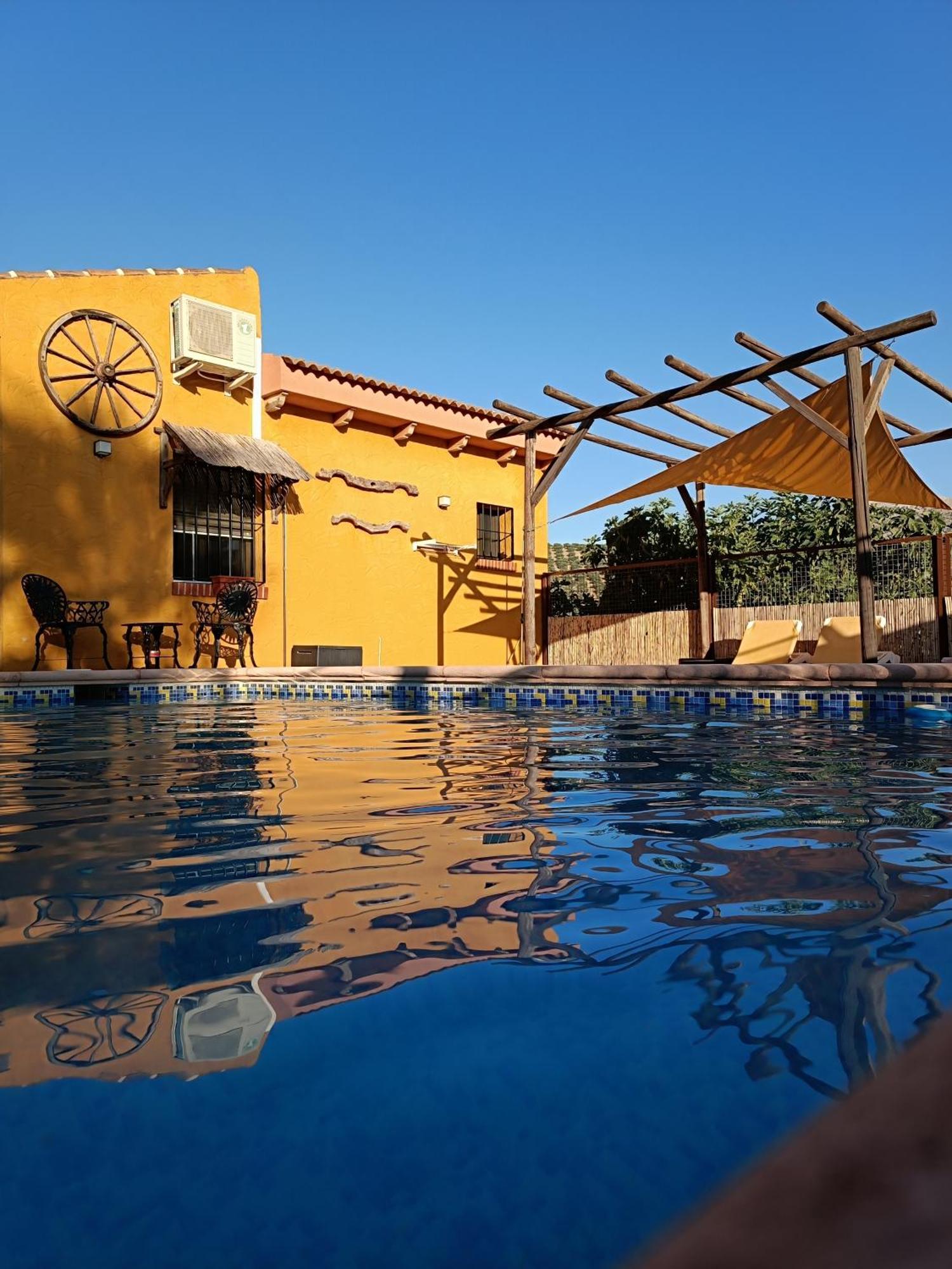 Cortijo Petra Bed & Breakfast Villanueva del Rosario Dış mekan fotoğraf