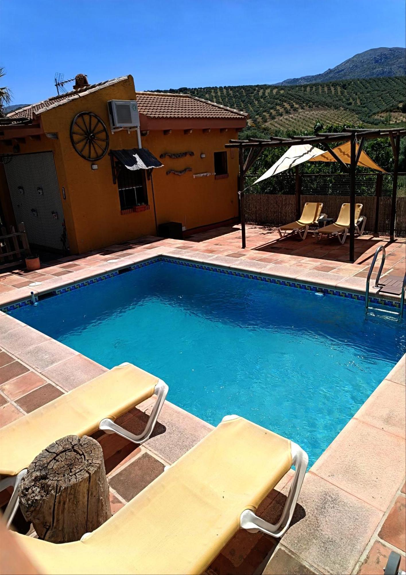 Cortijo Petra Bed & Breakfast Villanueva del Rosario Dış mekan fotoğraf